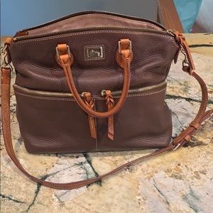 Dooney&Bourke leather purse